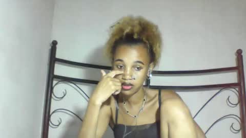 claudianne online show from 05/03/26, 04:13