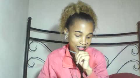 claudianne online show from 05/22/26, 06:53