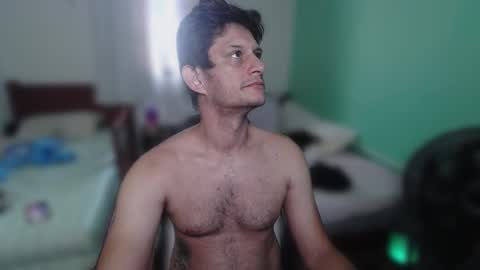 Snapshot of claudivando chatting on 02/11/26, 10:31 Claudio online show from 02/11/26, 10:31