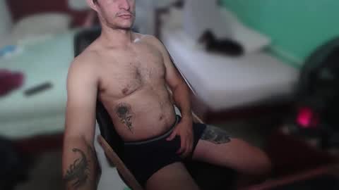 Snapshot of claudivando chatting on 02/13/26, 10:22 Claudio online show from 02/13/26, 10:22