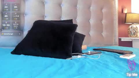 Snapshot of claudyowen chatting on 10/28/25, 09:50 Anastasia Owen online show from 10/28/25, 09:50