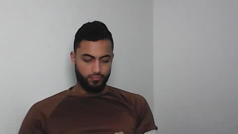 Snapshot of claybrown_ chatting on 02/19/26, 02:40 Clay online show from 02/19/26, 02:40