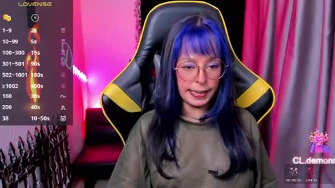 Snapshot of cleademon chatting on 05/23/26, 11:42 Demon online show from 05/23/26, 11:42