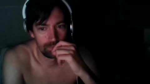 Snapshot of cleanwave chatting on 10/02/25, 11:45 cleanwave online show from 10/02/25, 11:45