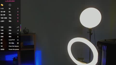 Cleo Adams online show from 10/19/25, 04:13