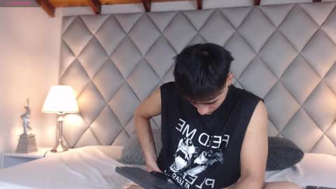 clement_reyes online show from 10/04/25, 01:09