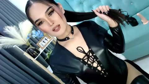 Cleo online show from 12/10/24, 11:51