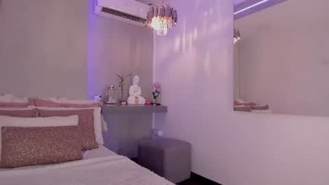 . Cleo Jhonson . online show from 06/18/26, 04:24