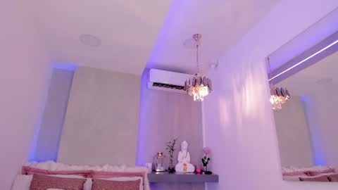 . Cleo Jhonson . online show from 07/25/26, 04:10