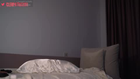 Cleopatra online show from 12/04/24, 01:53