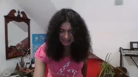 Cleopatra online show from 09/24/25, 11:30