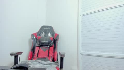          online show from 01/07/25, 12:20