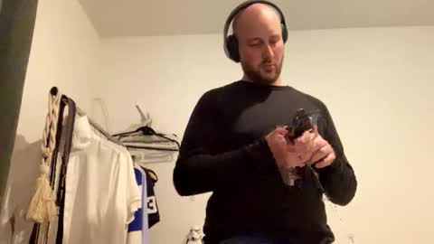 Snapshot of cleurj chatting on 10/01/25, 10:16 cleurj online show from 10/01/25, 10:16