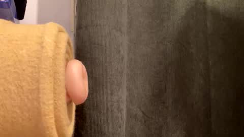 Snapshot of cleurj chatting on 10/05/25, 12:25 cleurj online show from 10/05/25, 12:25