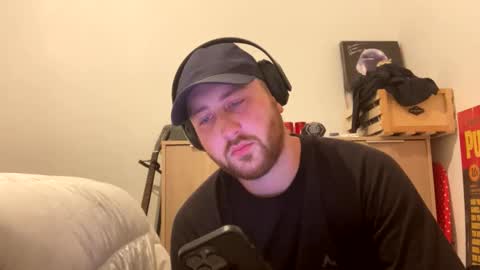 Snapshot of cleurj chatting on 10/09/25, 07:56 cleurj online show from 10/09/25, 07:56