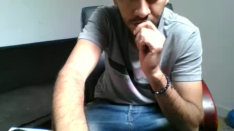 clickeame online show from 10/01/25, 02:23