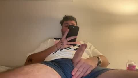 Snapshot of climasturbate chatting on 10/27/25, 06:28 climasturbate online show from 10/27/25, 06:28
