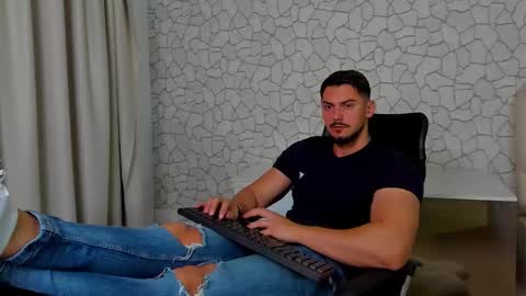 ClintMasterss online show from 10/11/25, 04:12