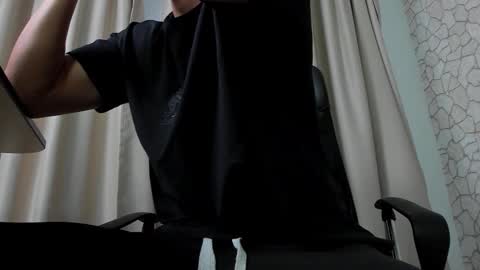 Snapshot of clintmasterss chatting on 10/30/25, 05:53 ClintMasterss online show from 10/30/25, 05:53