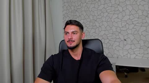 Snapshot of clintmasterss chatting on 11/08/25, 05:18 ClintMasterss online show from 11/08/25, 05:18