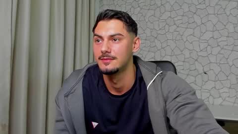 Snapshot of clintmasterss chatting on 12/14/25, 06:08 ClintMasterss online show from 12/14/25, 06:08