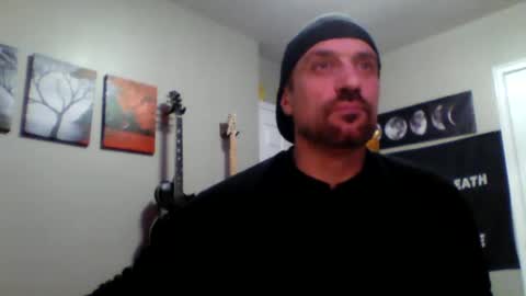 Snapshot of clintwood12 chatting on 01/13/25, 05:44 chad online show from 01/13/25, 05:44