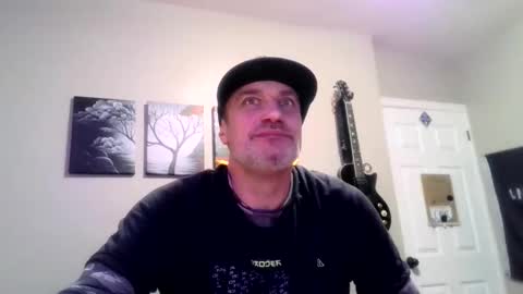Snapshot of clintwood12 chatting on 02/18/25, 10:49 chad online show from 02/18/25, 10:49