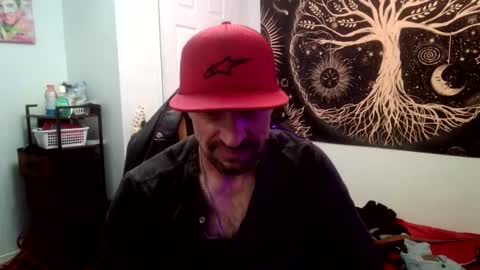 Snapshot of clintwood12 chatting on 09/23/25, 01:19 chad online show from 09/23/25, 01:19