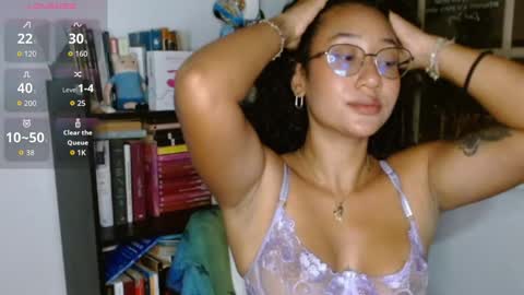 Clitia online show from 10/23/25, 11:03