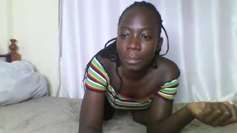 clittygirl52 online show from 12/13/24, 07:32