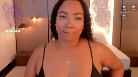 cloe_25 online show from 09/10/25, 02:55