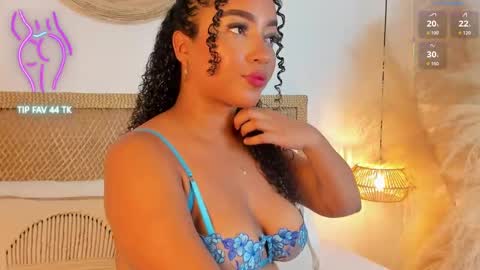 cloe_25 online show from 09/30/25, 02:38