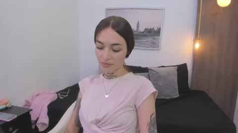 Cloe  online show from 07/10/26, 08:55
