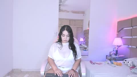 Cloe Online de 600 a 1400 online show from 02/09/25, 08:34