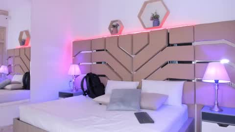 Cloe Online de 600 a 1400 online show from 09/26/25, 11:25