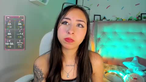 Cloe  online show from 02/22/25, 09:37