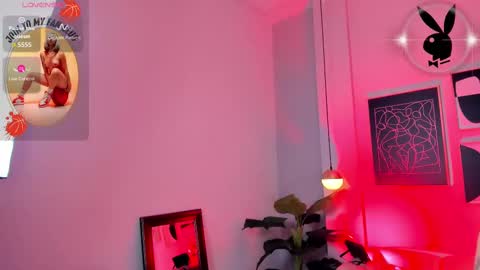 Cloe  online show from 09/27/25, 10:04