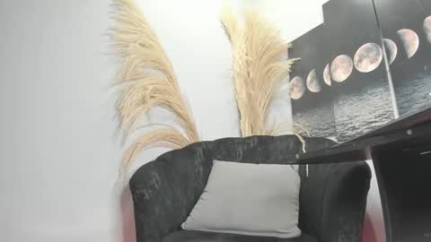 Snapshot of cloe_morningstarr chatting on 10/26/25, 02:56 Cloe online show from 10/26/25, 02:56