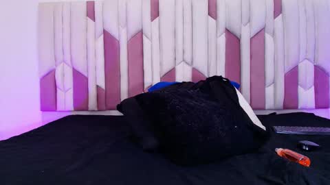 Snapshot of cloe_stanfort chatting on 10/31/25, 07:26 Cloe Stanfort online show from 10/31/25, 07:26