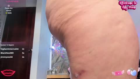 CLOE online show from 01/10/25, 02:55