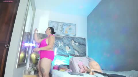 CLOE online show from 03/05/25, 11:38