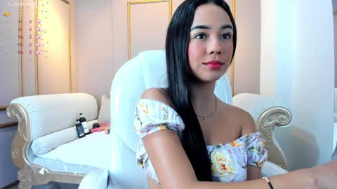 Cloe online show from 01/31/25, 12:18