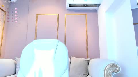 Cloe online show from 03/01/25, 03:27