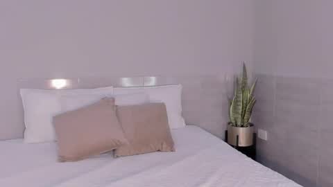 Chloe Smith online show from 11/05/25, 11:10