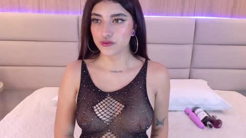 cloeowens online show from 01/04/25, 04:23