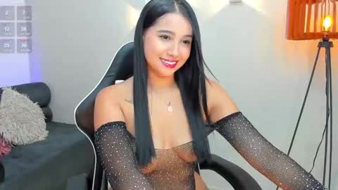Cloe online show from 01/13/25, 01:39