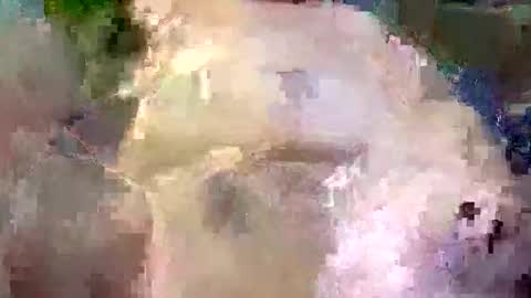 closeuproom2 online show from 09/10/25, 11:10