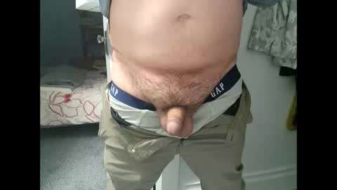 Snapshot of cloudydadnsa chatting on 02/11/25, 02:25 Dad online show from 02/11/25, 02:25