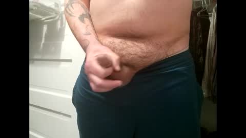 Snapshot of cloudydadnsa chatting on 03/08/25, 08:11 Dad online show from 03/08/25, 08:11