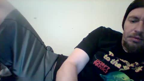 Snapshot of cloudyystarr666 chatting on 02/13/25, 04:39 cloudyystarr666 online show from 02/13/25, 04:39